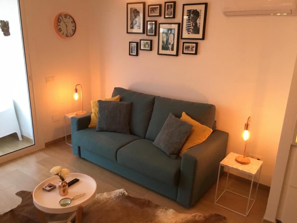 La Roca Chica First Line Bajondillo Nice&cosy * Torremolinos